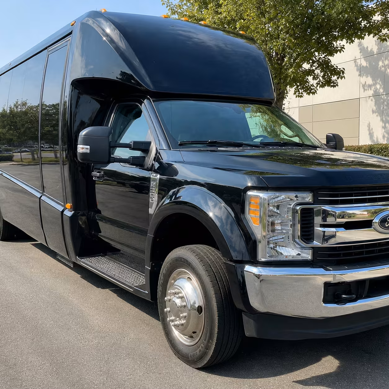 20 passenger minibus