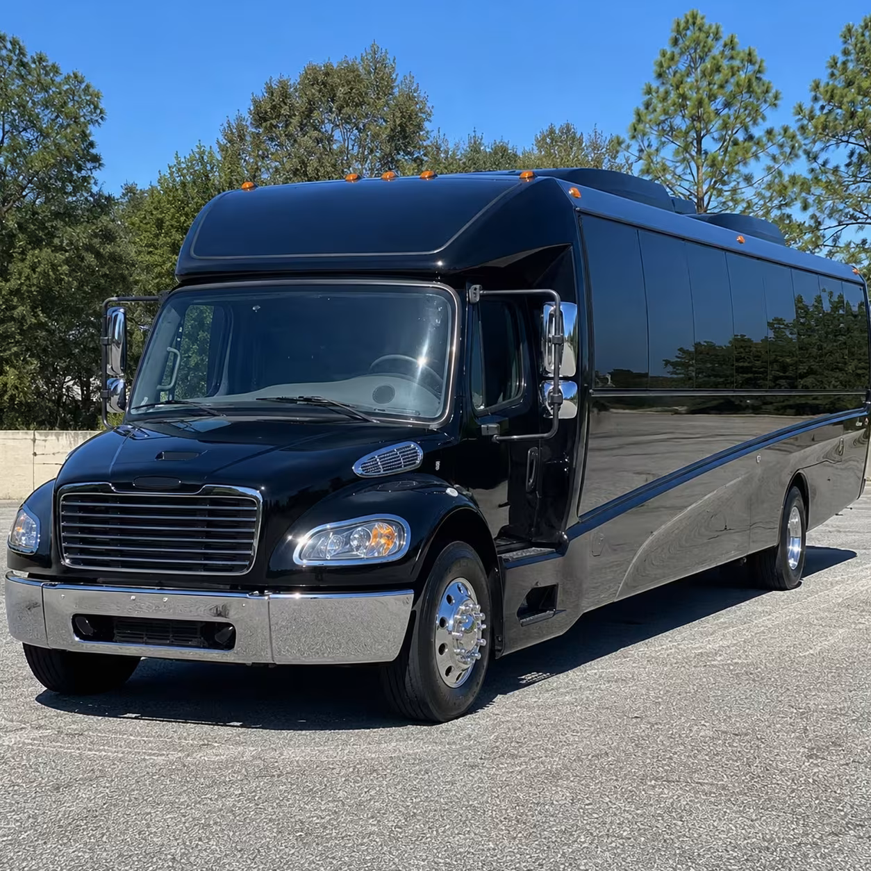 palmdale 25 passenger minibus rental